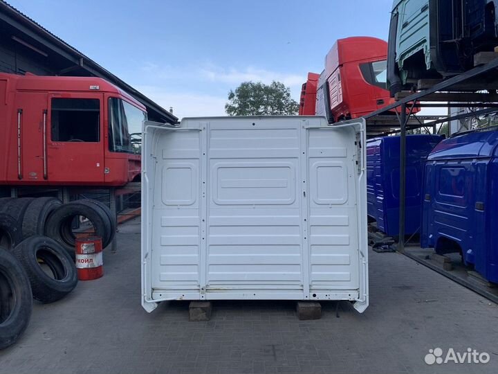 Кабина Renault Magnum