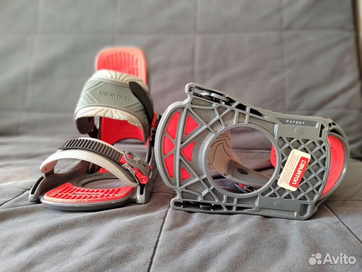 Крепления для сноуборда burton