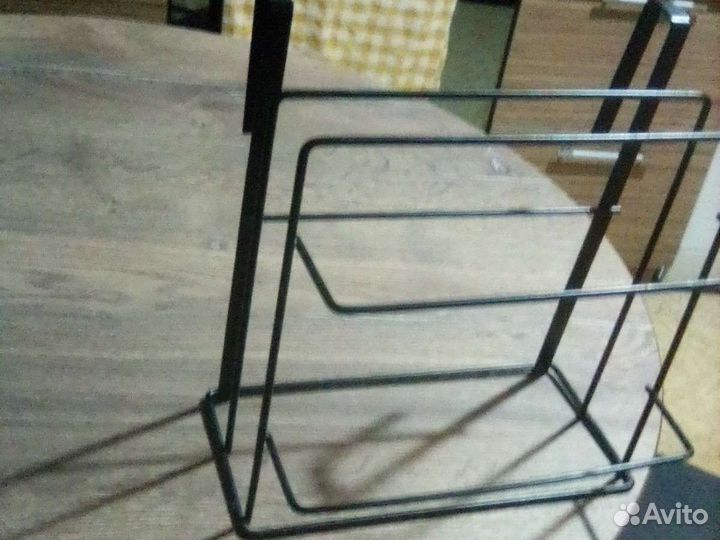 Вешалка кухонная металлическая