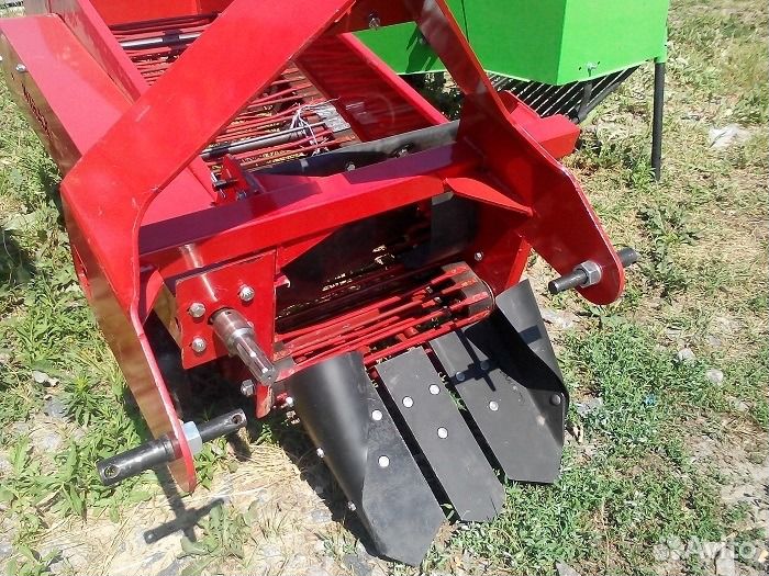 Копатель корнеплодов Кормилец 4-КТ, 2023