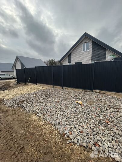 Заборы из профнастила