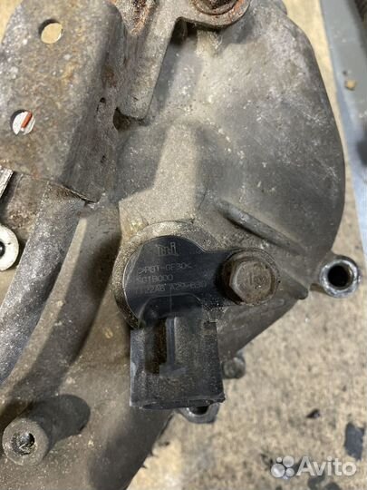 Крышка грм fx45