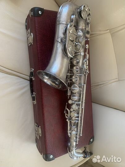Саксофон альт+ кейс, торг