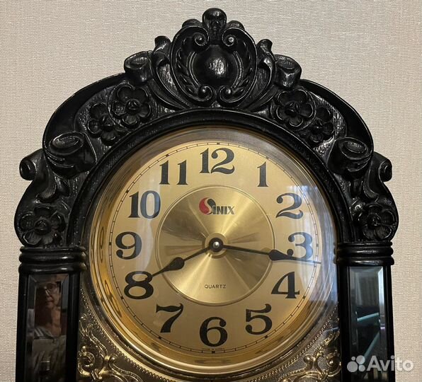 Часы настенные с гирями, боем, мелодиями