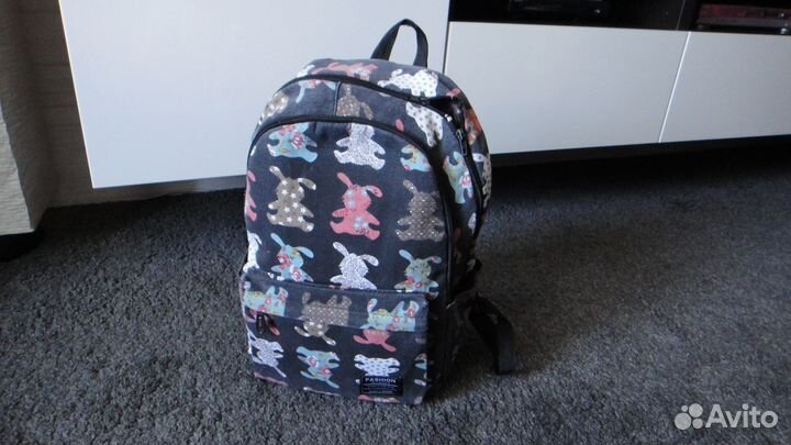 Рюкзак школьный