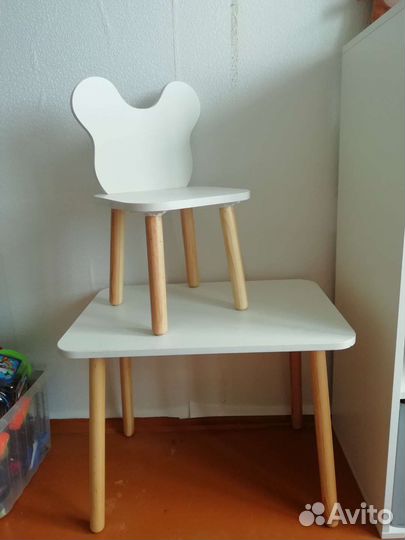 Детский стол и стул