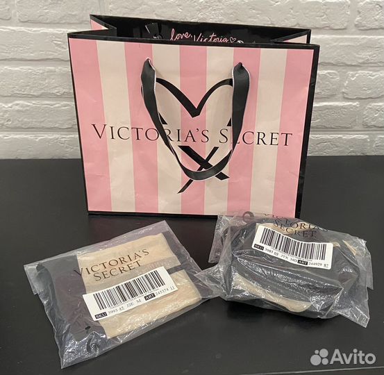 Женское нижнее белье Victoria's Secret