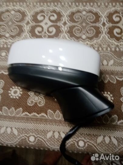 Зеркало заднего вида, спепая зона без подогрева