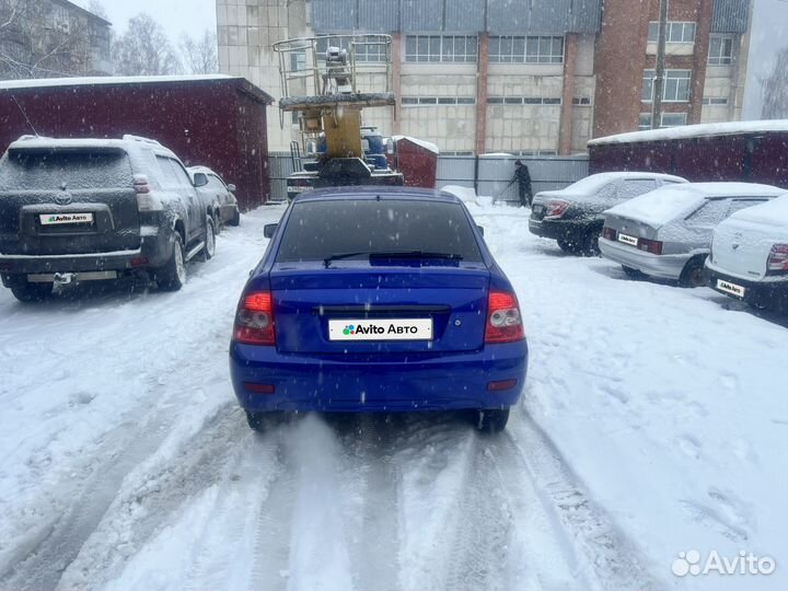 LADA Priora 1.6 МТ, 2011, 190 000 км