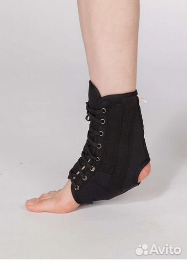 Ортез голеностопный на шнуровке