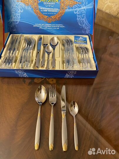 Набор столовых приборов