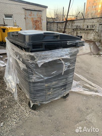 Пластиковый евроконтейнер 1.1 м3 для мусора