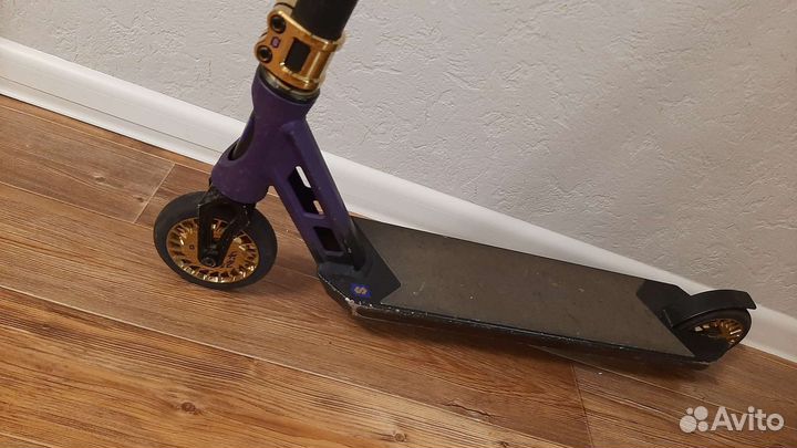 Самокат трюковой skip SBN