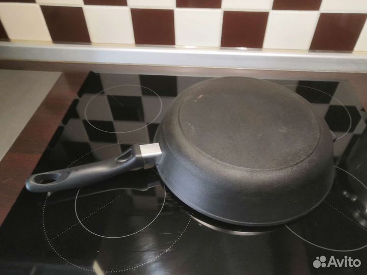 Чугунная сковорода гриль с прессом