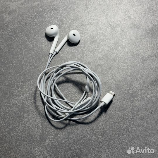 Наушники Аррlе еаrрods lightning оригинал