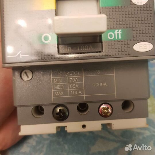 Автоматический выключатель 100а
