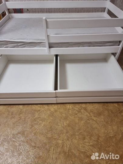 Детская кровать домик с матрасом