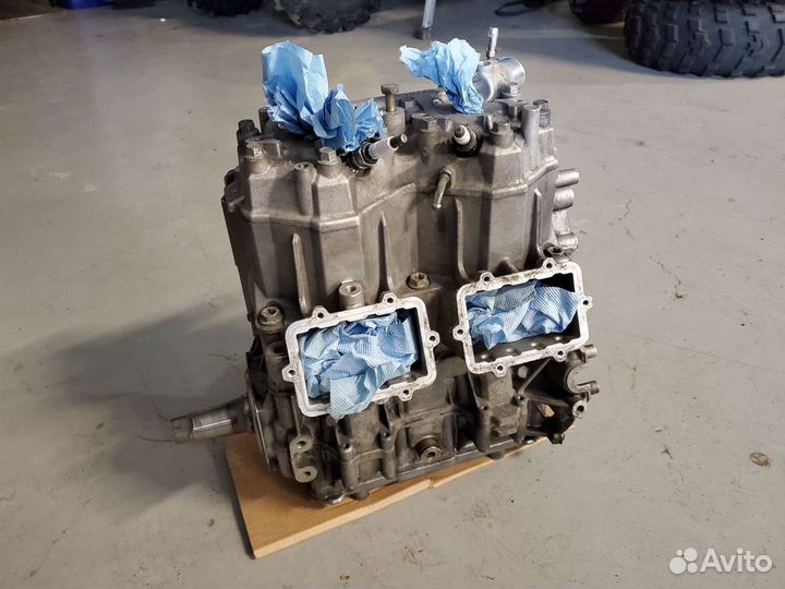 Мотор двигатель снегоход BRP Ski-Doo Lynx G4 850