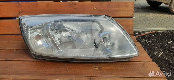 Фара правая LADA granta