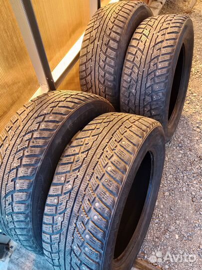 Kumho I'Zen RV Stud KC16 225/60 R17 103T