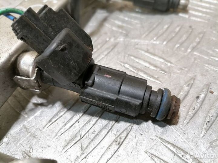 Форсунка двигателя Ford Mondeo 2000-2007