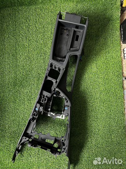 Центральная консоль bmw f30