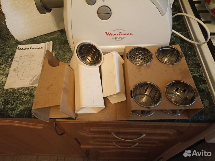 Мясорубка электрическая