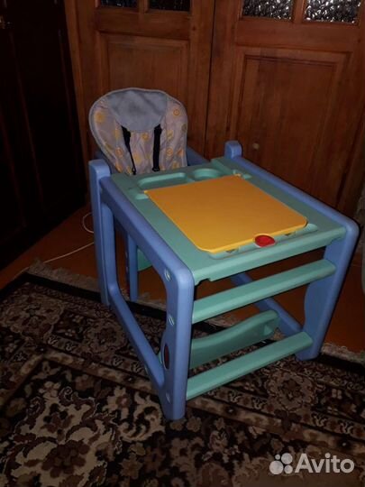 Стульчик для кормления трансформер