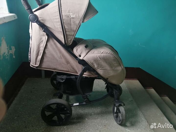 Коляска bubago model one