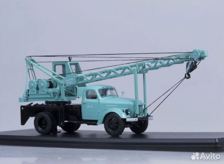ЗИЛ-164 автокран ак-75/ лаз-690 1/43