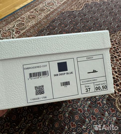 Сандалии женские, 37 размер. Оригинал