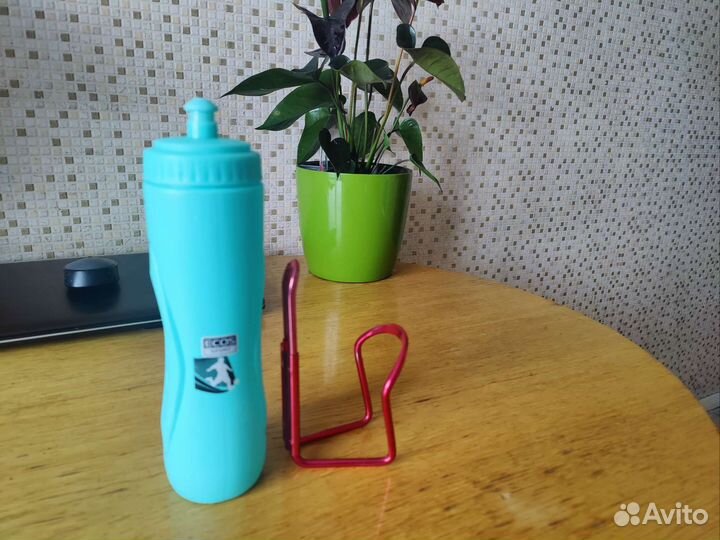 Бутылка для воды на велосипед с держателем