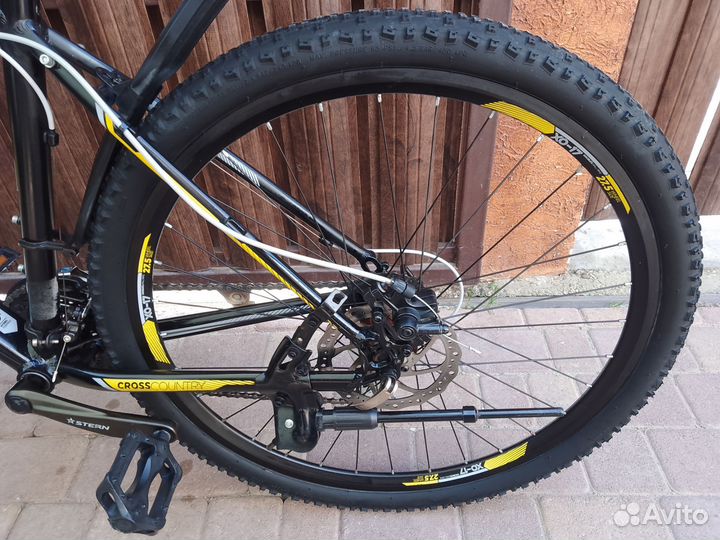 Велосипед Stern motion 2.0 колеса 27.5