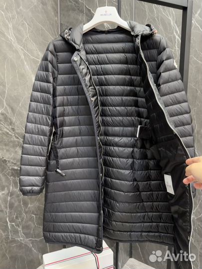 Женский пуховик Moncler Oredonne