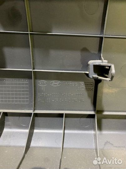 Накладка торпедо правая Kia Rio FB 2017-2020