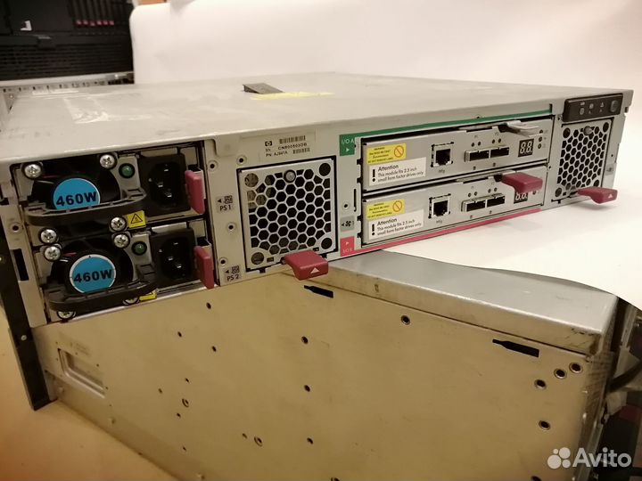 Полка расширения HP Storage Works D2700