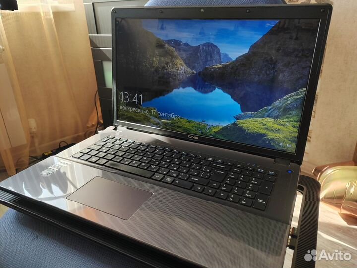 Ноутбук DNS 0802883 (Intel core i7)