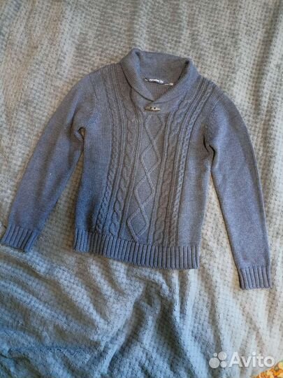 Продам Свитер