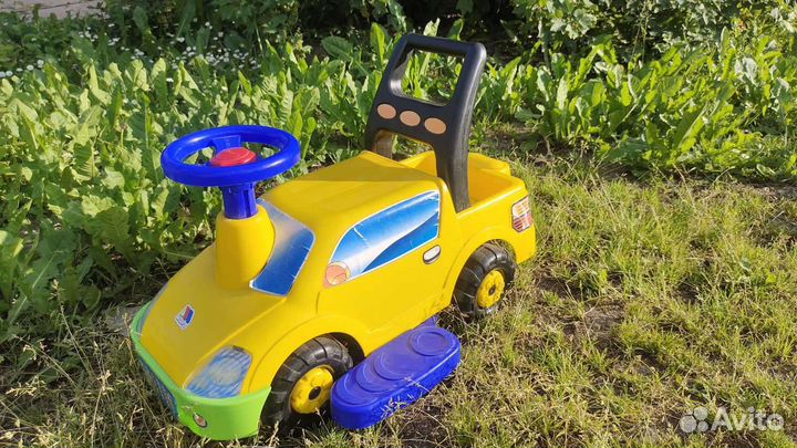 Машинка-каталка