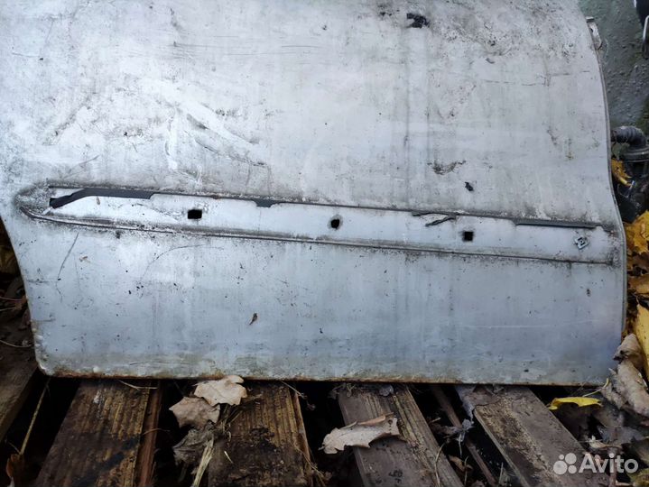 Дверь задняя правая Hyundai elantra 1995-2000