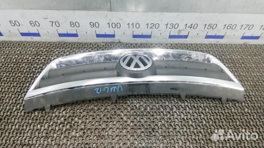 Решетка радиатора volkswagen touareg 7L (UML12QF01