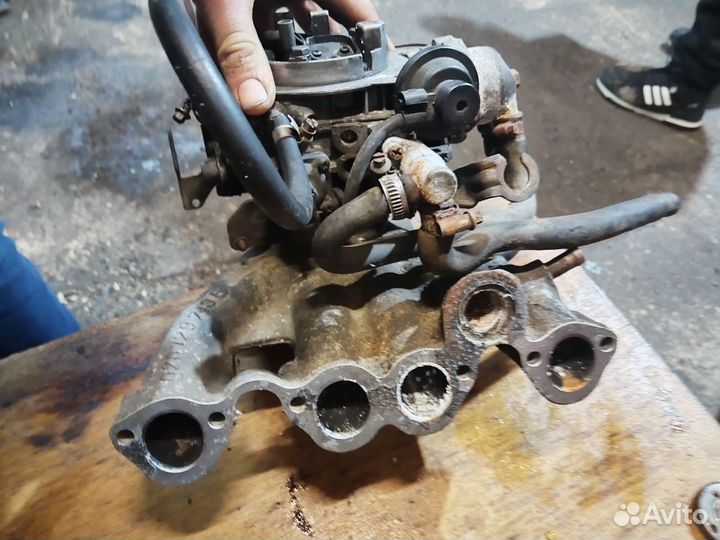 Впускной коллектор