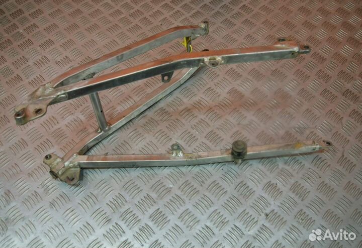 Подрамник Yamaha YZ250