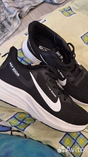 Кроссовки nike