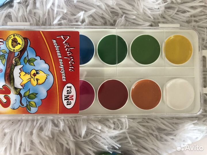 Челнок для фриволите, акварель