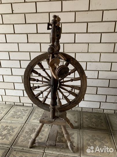 Прялка деревянная старинная