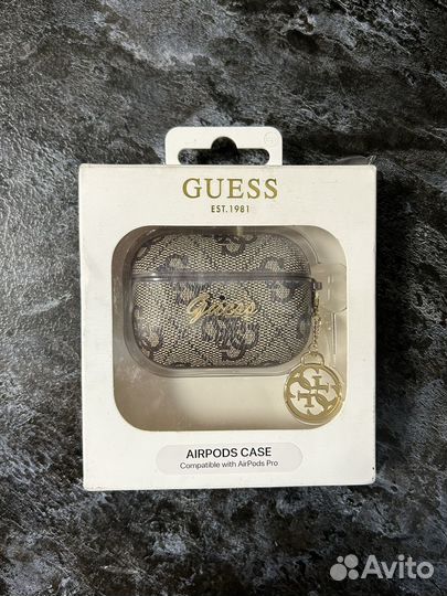 Чехол для AirPods Pro Guess
