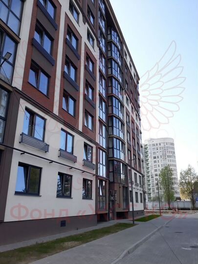 2-к. квартира, 75,1 м², 1/9 эт.