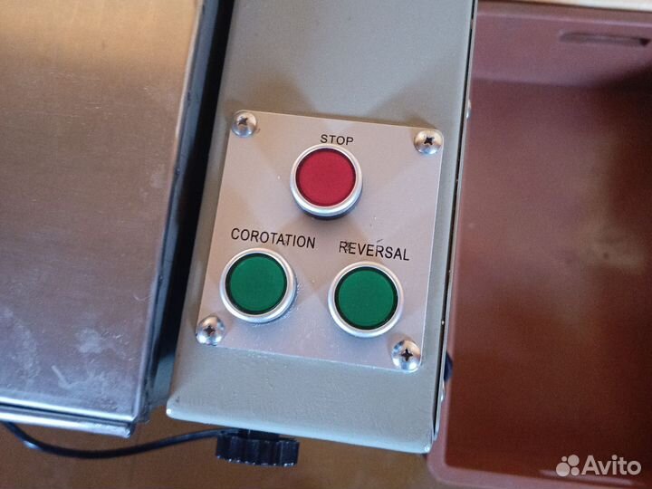 Тестомесильная машина