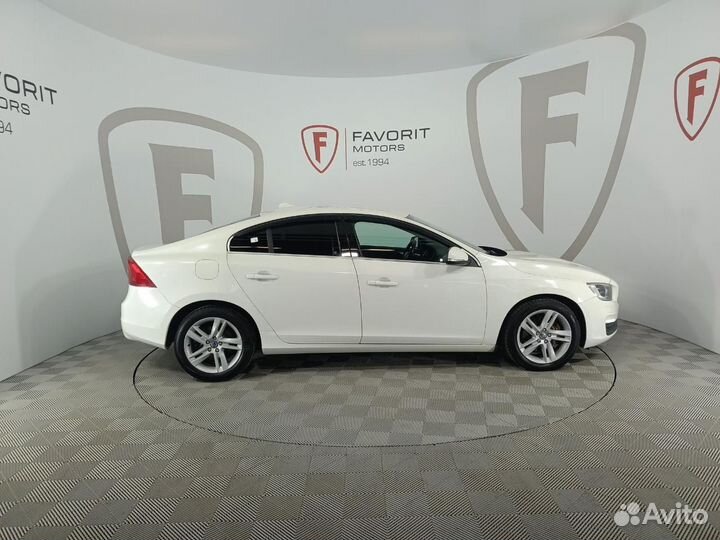 Volvo S60 2.5 AT, 2014, 127 369 км